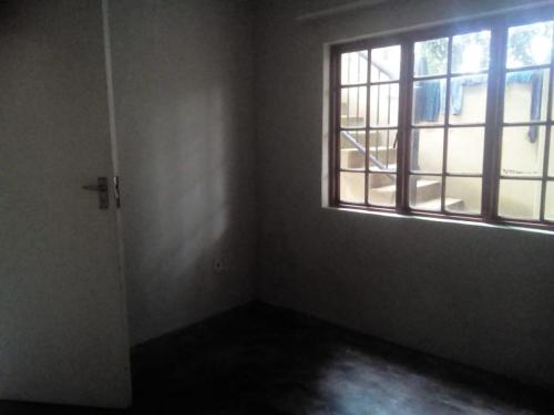 WhatsApp-Image-2021-11-27-at-10.58.05